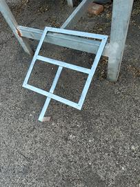 Telaio per tabella di sporgenza