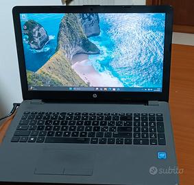 PC NOTEBOOK HP 250 G6 "15,6" pollici  4 RAM