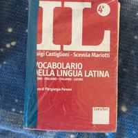 Dizionario Latino