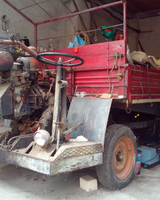 Motocarro agricolo da collezione