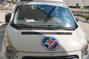 fiat scudo tetto alto trasporto disabili 