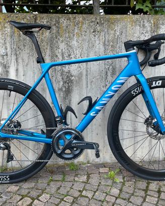 Canyon Ultimate CF SL 8.0 Aero
