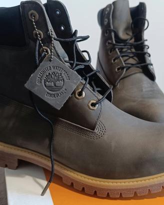TIMBERLAND  PREMIUM  WATERPROOF  BOOT