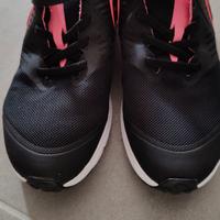 scarpe Nike n35 bimba