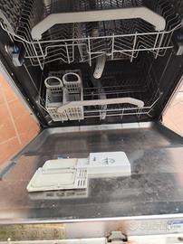 lavastoviglie Hotpoint Ariston 