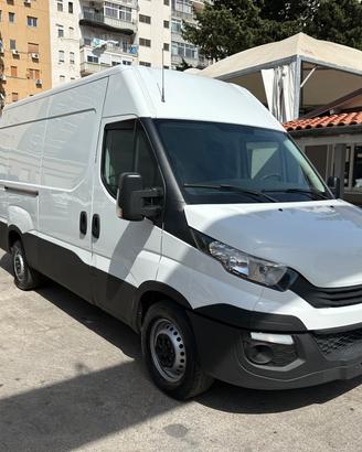 Iveco 35S12 LH2 passo 3.520L