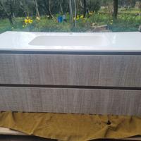 Mobile bagno con lavello