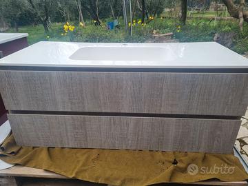 Mobile bagno con lavello
