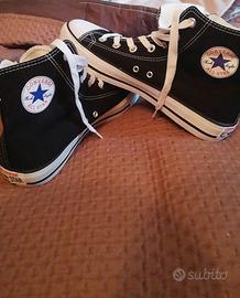 Converse Nere