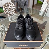 Scarpe Buffalo RSE V2 vegan nere – numero 38