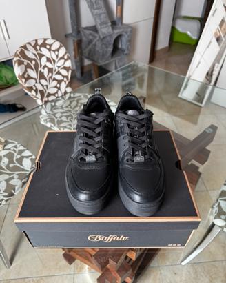 Scarpe Buffalo RSE V2 vegan nere – numero 38