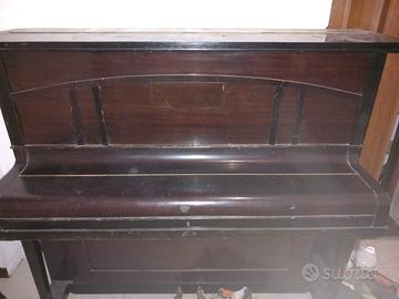 Pianoforte a muro Kohdson