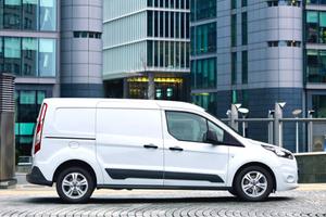 FORD Transit Connect 210 1.5 TDCi 100CV PL FURGO