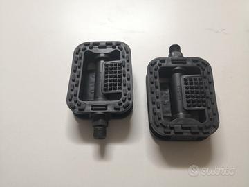 Coppia pedali city bike o mtb