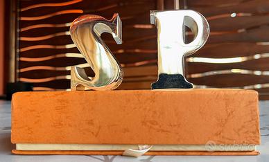 Servizio argentato sale e pepe