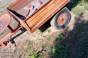 RIMORCHIO CARRO PER TRATTORE E MOTOCOLTIVATORE 