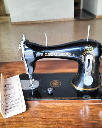 Macchina da cucire vintage