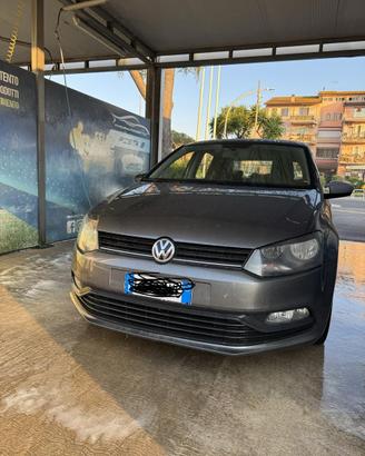 Volkswagen polo 2015