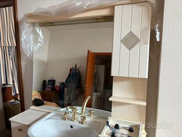 Mobili bagno e sanitari