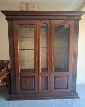 Credenza in legno massello