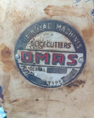 Affettatrice a volano manuale OMAS d'epoca 