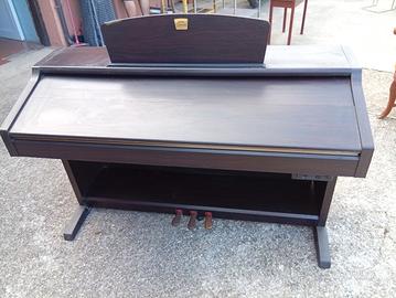 tastiera Yamaha clavinova
