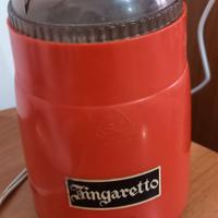 Macinacaffe rosso anni 60 vintage