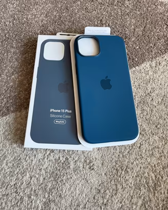 Cover magsafe iphone 15 plus nuova