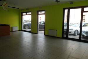 Biassono centro negozio