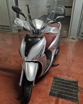 Kymco People S 150– 2018 – 15.409 km
