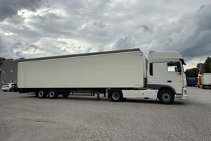 Semirimorchio furgonato Spier anno 2007