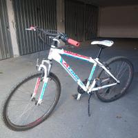 Bicicletta MTB 90