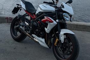 Triumph Street Triple R ABS