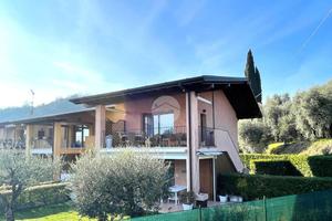 3 LOCALI A SOIANO DEL LAGO