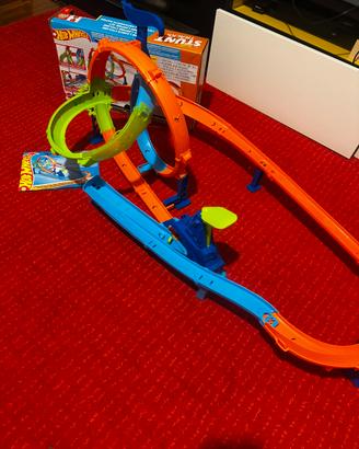 Hotwheels pista con giro della morte