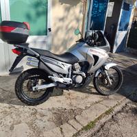 Honda transalp 2006