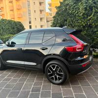 Volvo xc40 MANIACALE