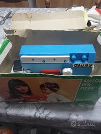 macchina per cucire giocattolo anni 60 