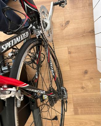 Specialized Tarmac Carbon + Rullo Smart Elite