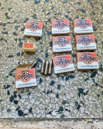 Materiale  Crosman USA da collezione.