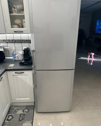 Frigorifero hotpoint ariston