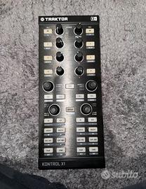 Native instruments traktor x1