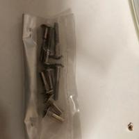 viti x congiungere mobili