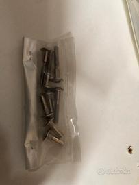 viti x congiungere mobili