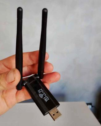 Ripetitore Wi-Fi Portatile 300M USB 2.4G - Nuovo