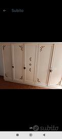 armadio in legno