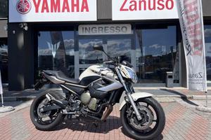 Yamaha XJ6