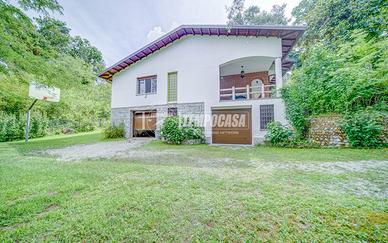 MORNAGO - VILLA UNIFAMLIARE