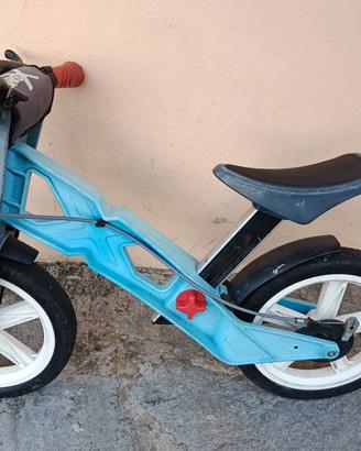 BICICLETTA SENZA PEDALI