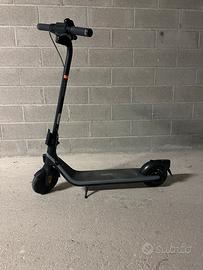 Monopattino Segway Ninebolt Kickscooter E2